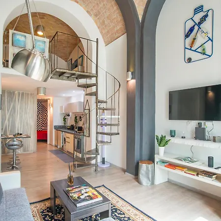 The Loft Gallery By Giulia