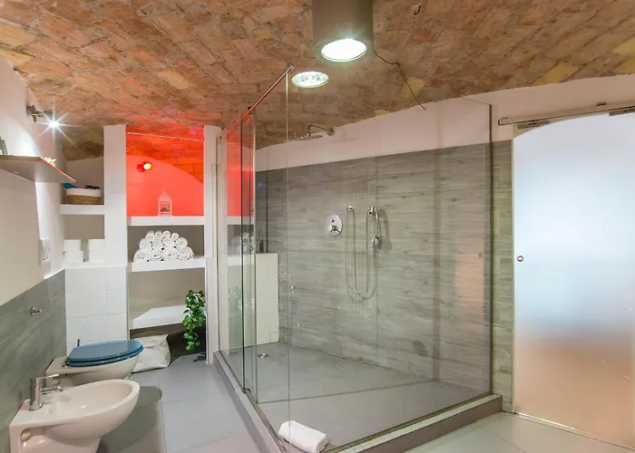 The Loft Gallery By Giulia Apartment