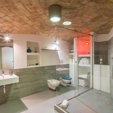 Apartment The Loft Gallery By Giulia Rome